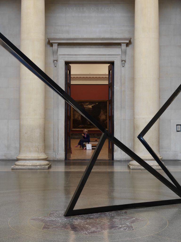 <i>Tate Britain Duveens Commission: Eva Rothschild</i>, 2009
</br> installation view, Tate Britain, London 