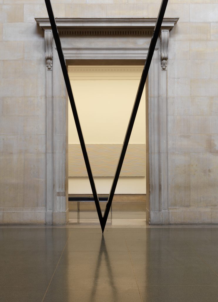 <i>Tate Britain Duveens Commission: Eva Rothschild</i>, 2009
</br> installation view, Tate Britain, London 