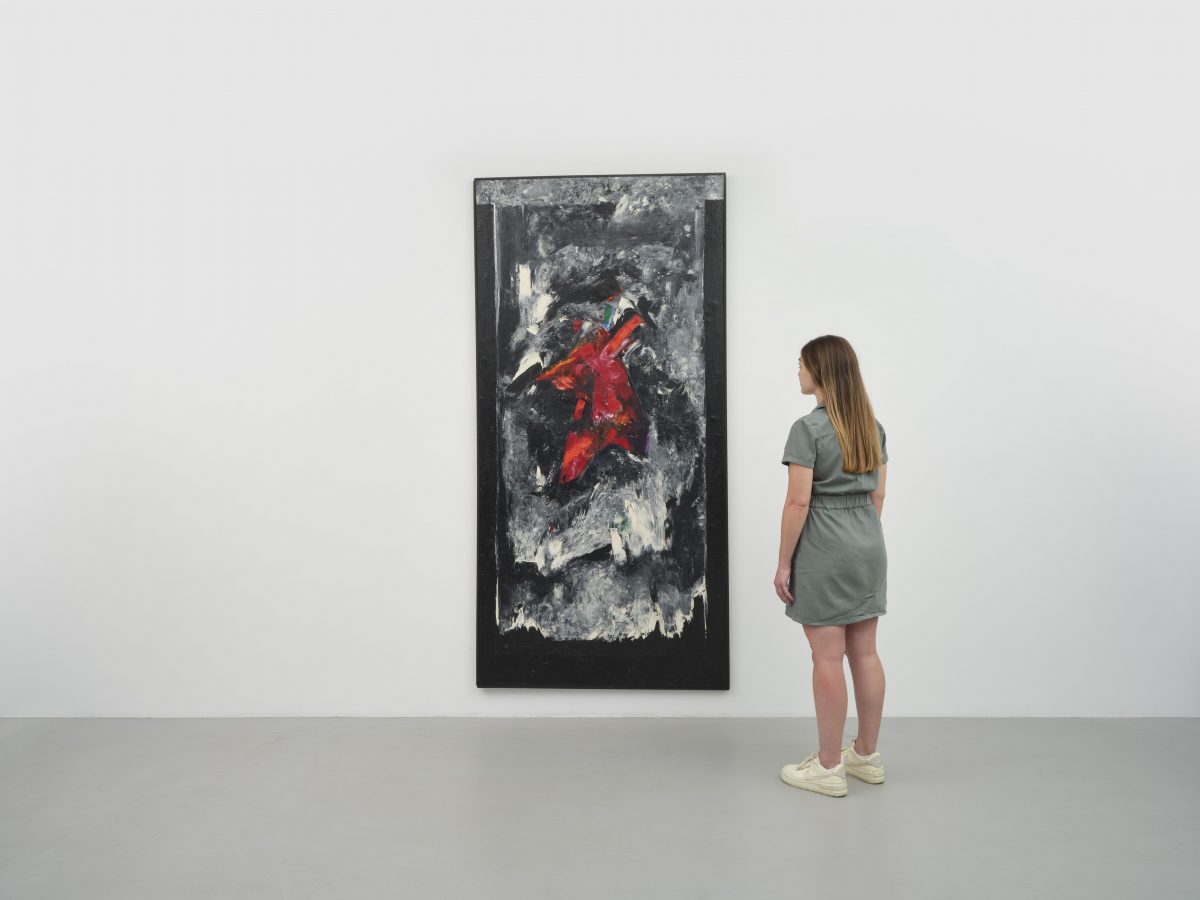 <i>The Widow</i>, 1958 </br>
oil on canvas</br>
249 x 122 cm / 98 x 48 in
