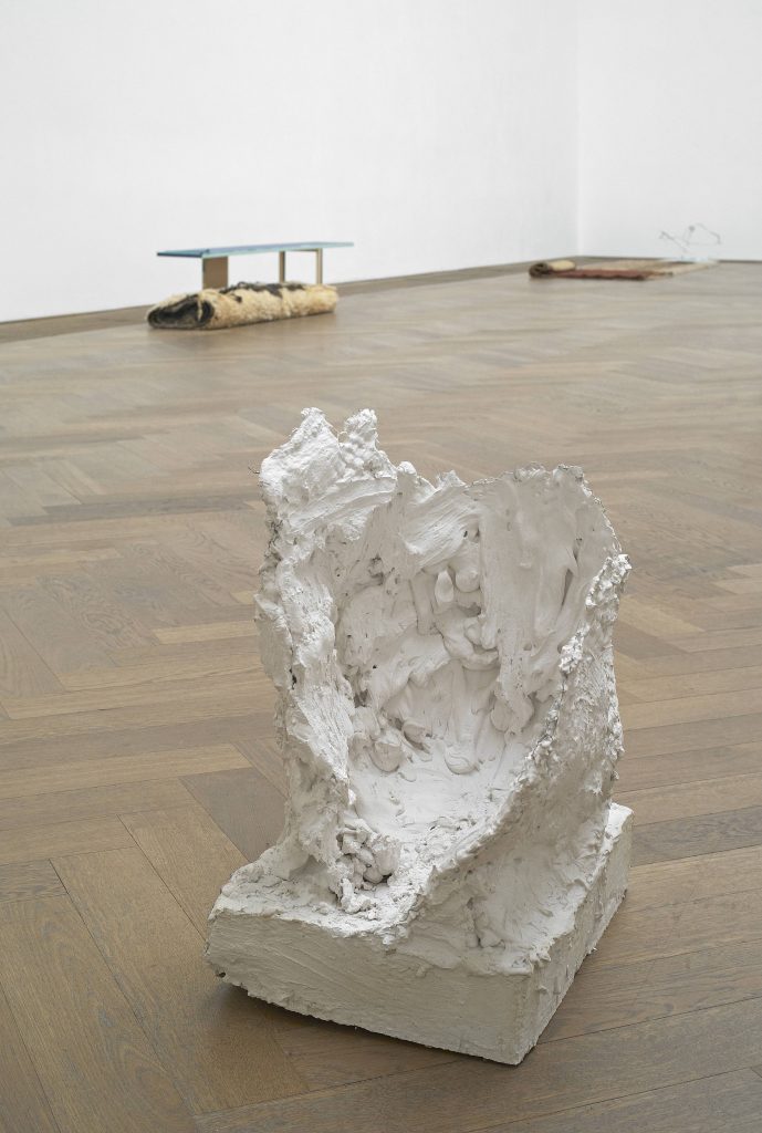<i>endless enclosure</i>, 2009
</br> installation view, Kunsthalle Basel, Basel