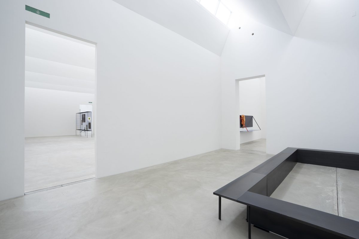 <i>one is so public, and the other, so private</i>, 2019
</br> installation view, Kunst Museum Winterthur, Winterthur 