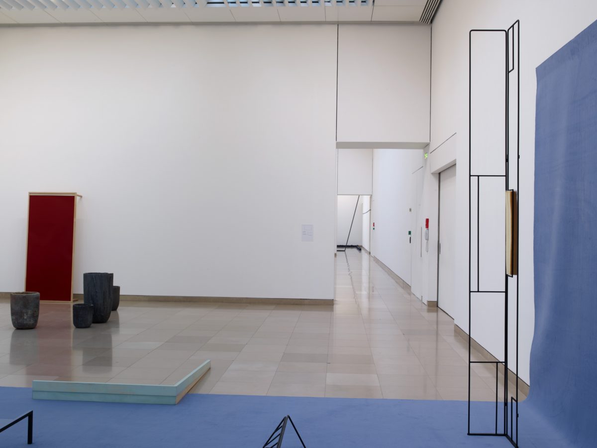 <i>POUR UN ART PAUVRE</i>, 2011
</br> installation view, Carré d'Art - Musée d'art contemporain de Nîmes, Nîmes