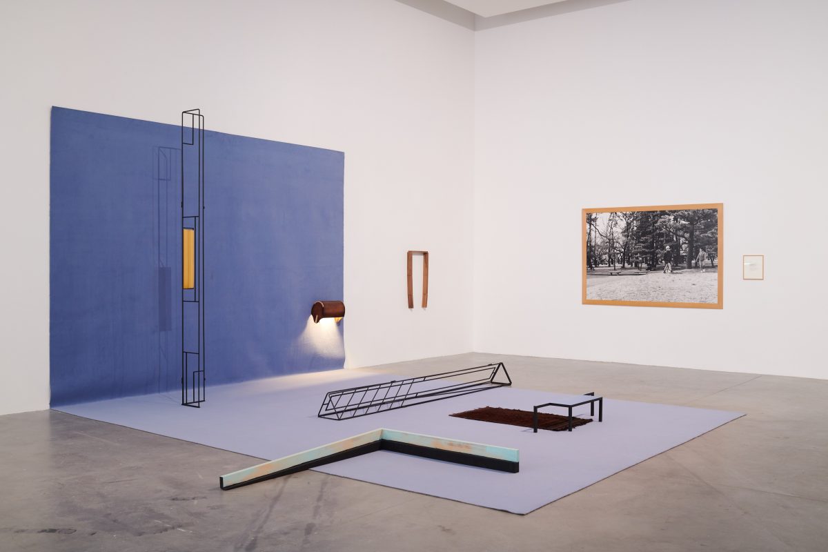 <i>trilogie de cendres</i>, 2022 </br> installation view, Frac des Pays de la Loire, Carquefou