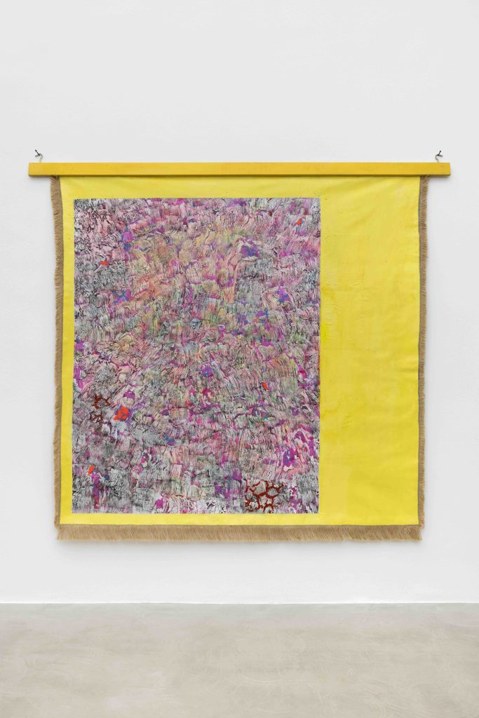 Lisa Alvarado, <i>Traditional Object 11</i>, 2014</br>acrylyc, fabric, aluminium, wood</br>
182,8 x 195,5 cm / 72 x 77 in