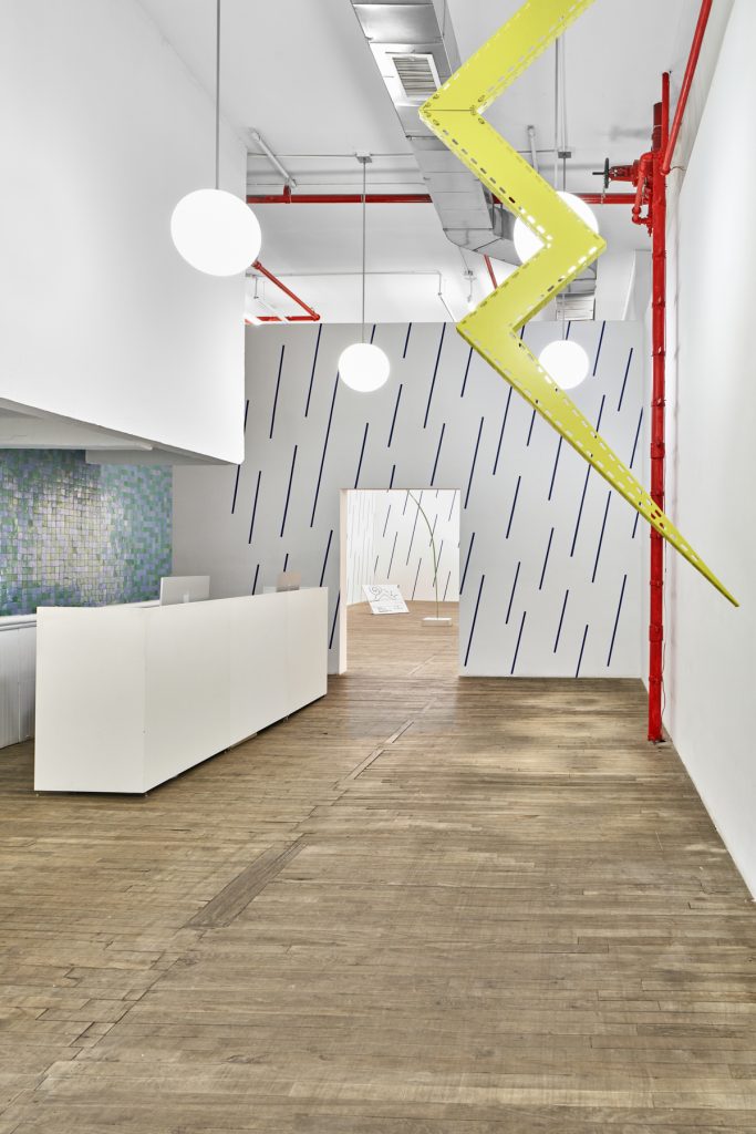 Judith Hopf, <i>loop stop</i>, 2024</br> installation view, kaufmann repetto, new york>
