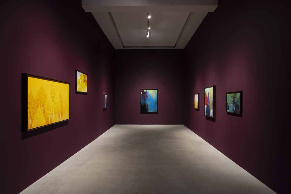 <i>Seahorse</I>, 2024</br>
installation view, kaufmann repetto milan