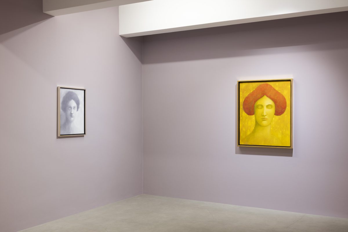 <i>Seahorse</I>, 2024</br>
installation view, kaufmann repetto milan