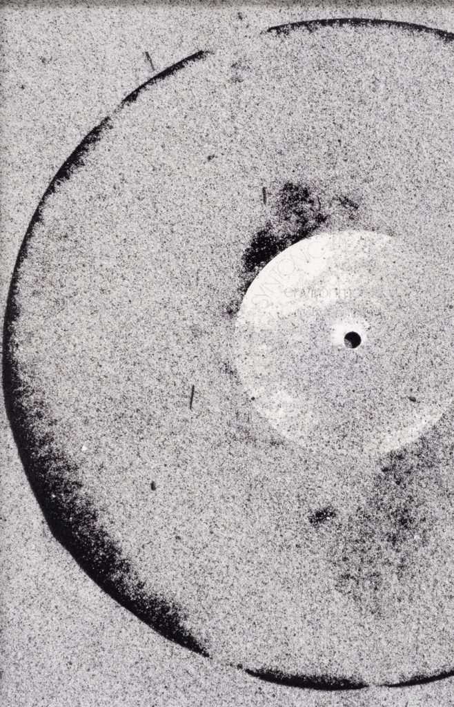 <i>Radial Sand Track</i>, 2025 </br>
detail