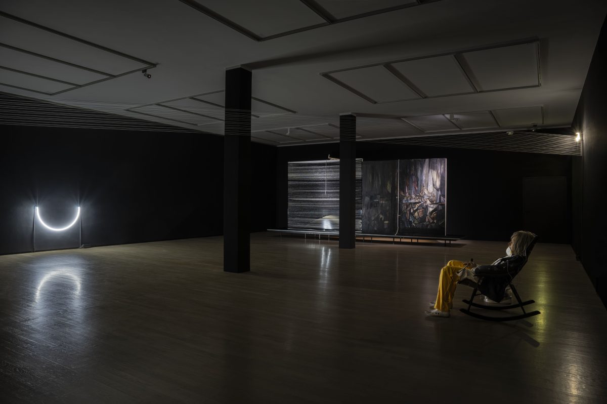 <i>Rosemarie Trockel / Thea Djordjadze</I>, 2024</br>
installation view, lenbachhaus, munich</br>