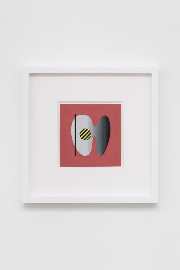 <i>Astratto</i>, 1945 </br>
tempera on cardboard </br>
32 x 32 x 4 cm / 12.6 x 12.6 x 1.5 in>