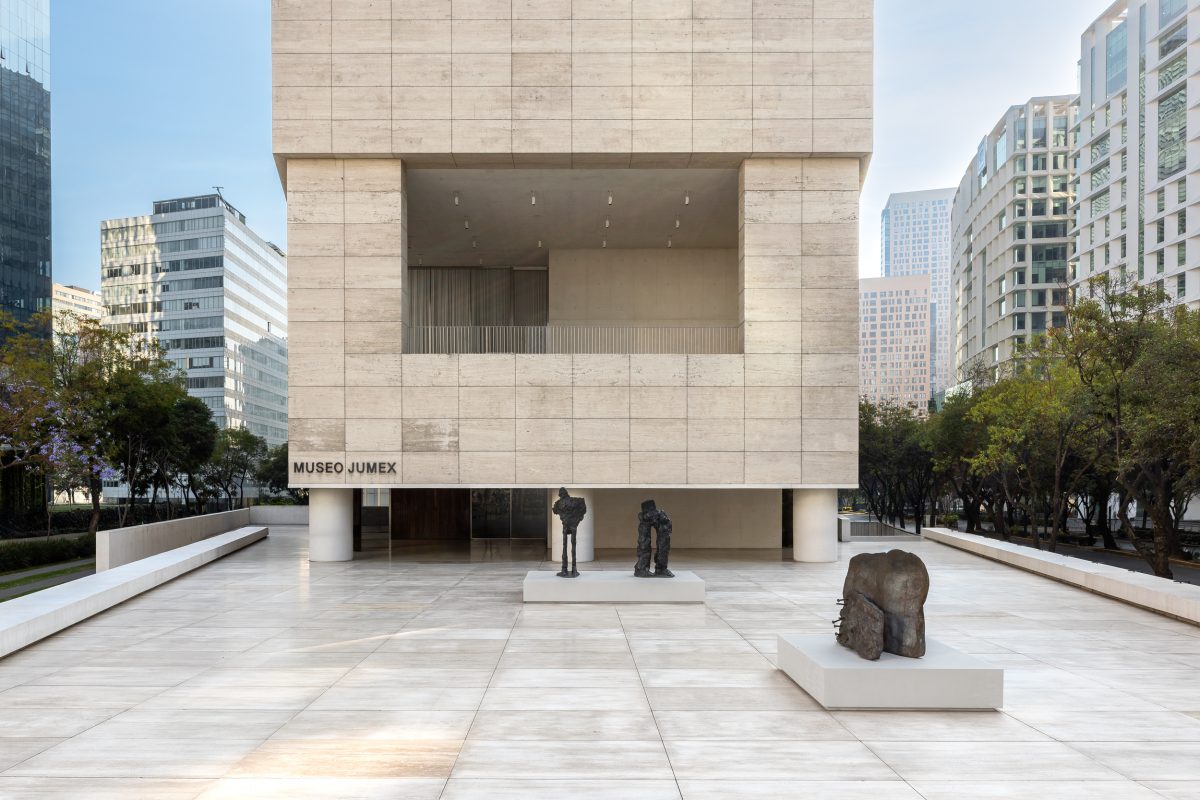 <i>Simone Fattal. Simone Fattal</I>, 2026</br>
installation view, Museo Jumex, Mexico City</br>
© Gerardo Landa