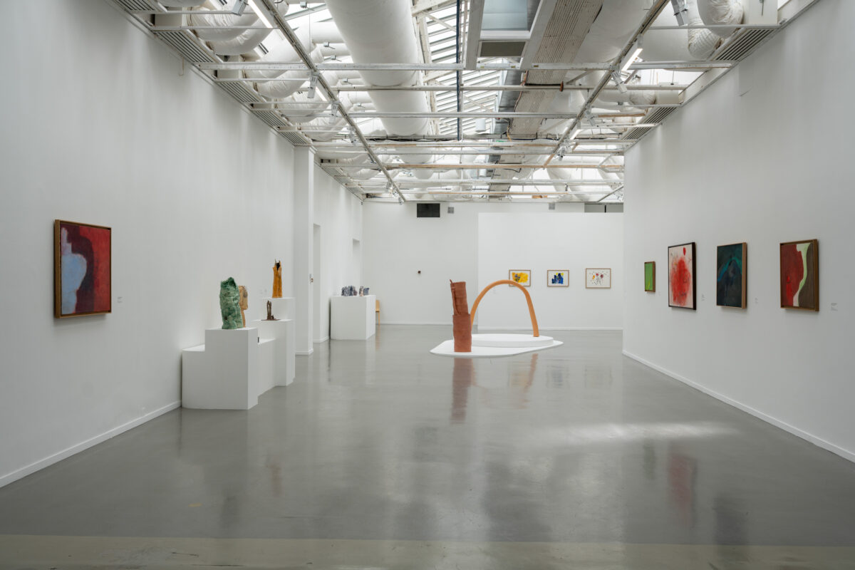 <i>Des villes au fond d’un lac,</i> 2026 </br>
installation view,  Musée d'Art Moderne de Paris, Paris