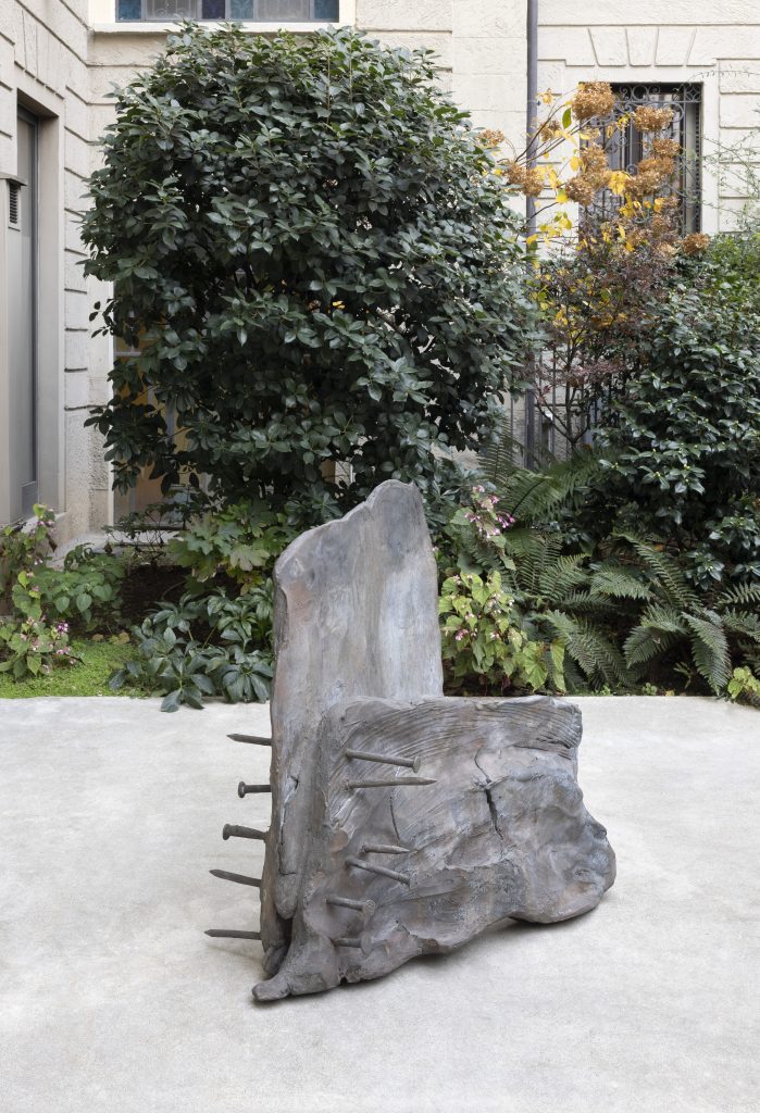 <I> Door</I>, 2024
</br>patinated bronze</br>
20 x 75,3 x 118 cm / 47.2 x 29,6 x 46,4 in</br>
edition of 6 + 2 AP>