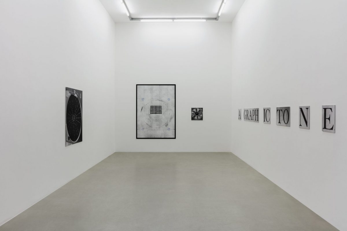 <i>a graphic tone</i>, 2019
</br>
installation view, kaufmann repetto, milan>