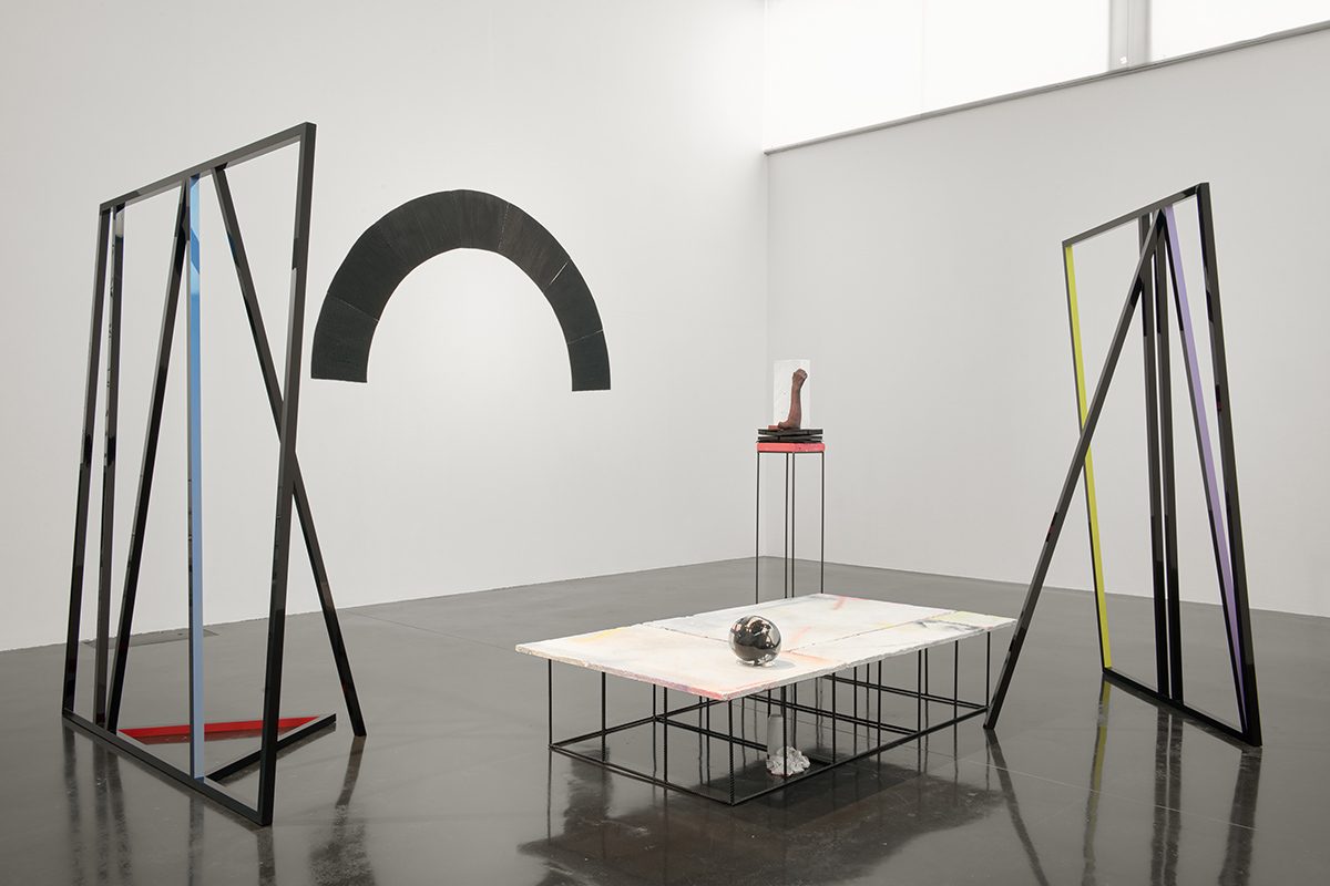 <i>alternative to power</i>, 2016
</br>
installation view, the new art gallery, walsall>