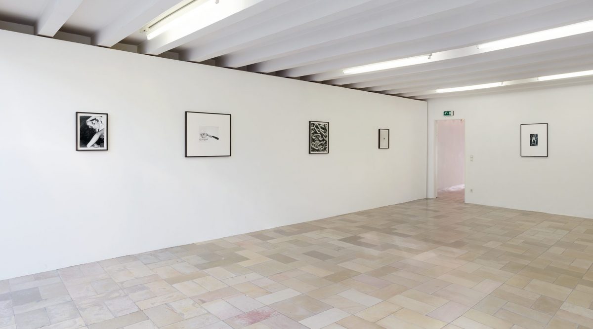 <i>showcaller</i>, 2018
</br>
installation view, kölnischer kunstverein, cologne >