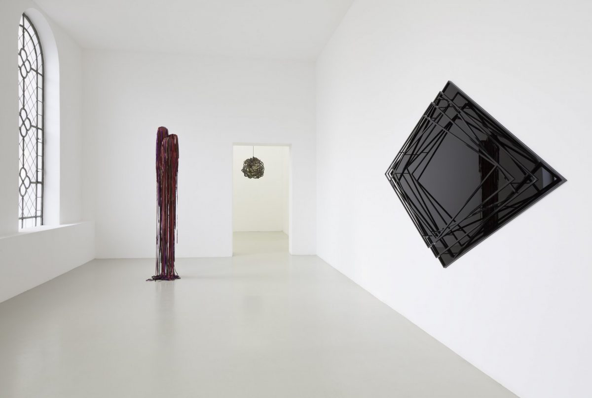 <i>hot touch</i>, 2011
</br>
installation view, kunstverein hannover, hannover>