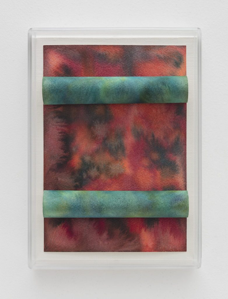 <i>untitled</I>, 2016
</br>
watercolor on paper and cotton string, plexiglass
</br>
25,4 x 17,8 x 2,3 cm / 10 x 7 x 0.9 in>