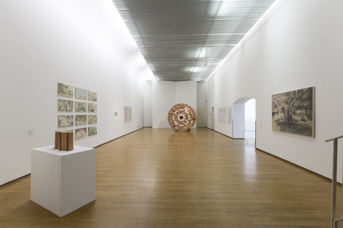 <i>vite in transito</i>, 2013
</br> 
installation view, pac - padiglione d'arte contemporanea, milan>