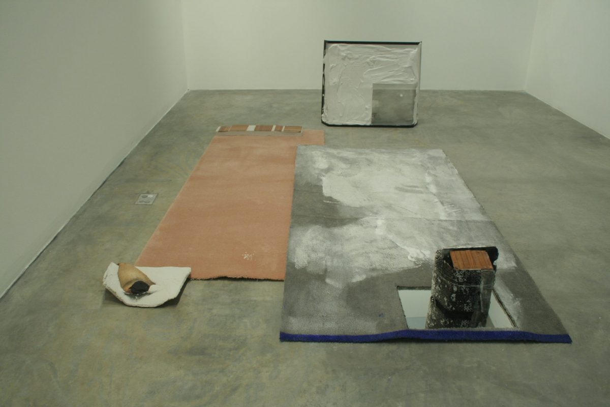<i>his vanity requires no response</i>, 2011
</br>
installation view, contemporary art museum st. louis, st.louis
>