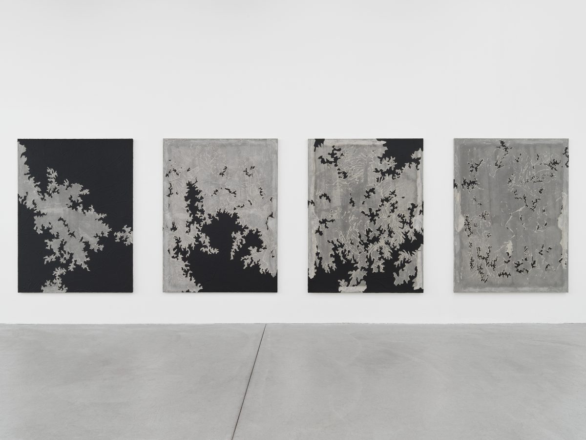 <i>stories written</I>, 2024</br>
installation view, Museum Haus Konstruktiv, Zurich</br>>