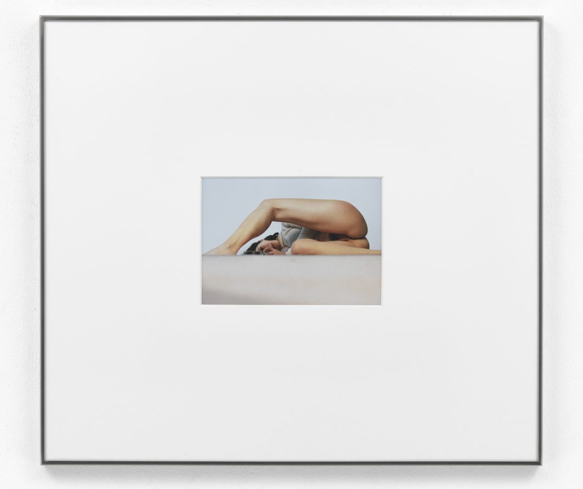 <i>untitled (bottomless # 4)</i>, 2015
</br>
inkjet print, 66,1 x 73,6 cm / 26 x 29 in>