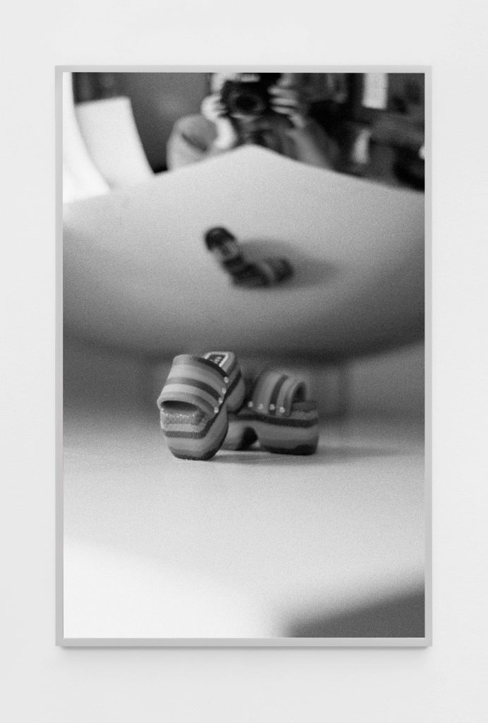 <I> Mini Shoes #1, </I>, 2023
</br>
silver gelatin print </br>
93,7 x 64,3 cm / 36.9 x 25.3 in (framed)>