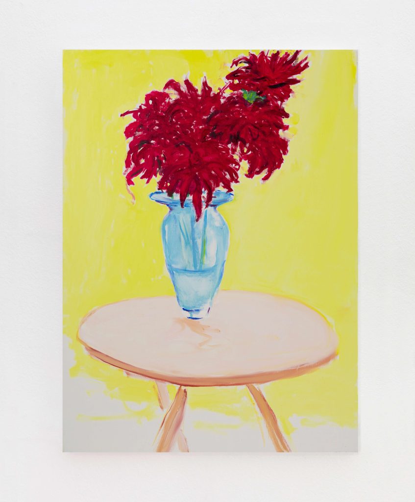 <i>Red Dahlias</I>, 2011
</br>
oil on linen, 76.2 x 56 cm / 30 x 22 in>