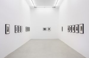 <I>cross</I>, 2019
</br>
installation view, kaufmann repetto, milan