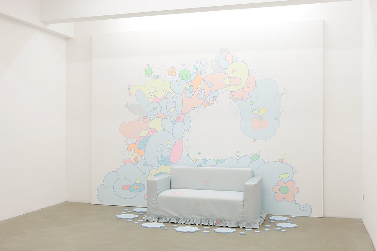 lily van der stokker, delicious, 2012
mixed media, installation size: 360 x 278 x 130 cm