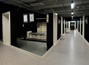 <I>(white reformation co-op) mens sana in corpore sano</I>, 2010
</br>
installation view, kunsthalle fridercianum, kassel