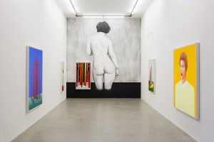 two naked women, installation view, kaufmann repetto, milan, 2015