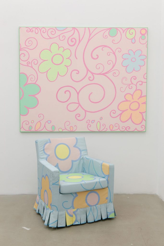 <i>small pink decoration painting and gobelin armchair</i>, 2012
</br> 
mixed media, installation size: 219 x 165 x 116 cm / 86.2 x 64.9 x 45.6 in >