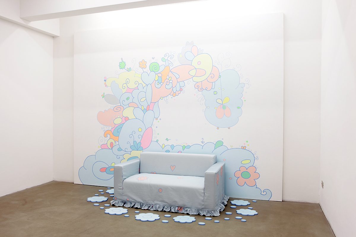 <i>delicious</i>, 2012
</br>
mixed media, installation size: 278 x 360 x 130 cm / 109.4 x 141.7 x 51.1 in >