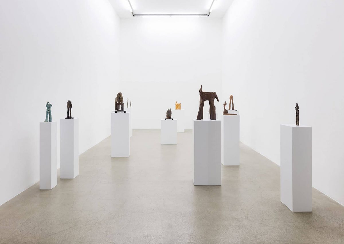 <i>standing figures</i>, 2016</br>installation view, kaufmann repetto, milan