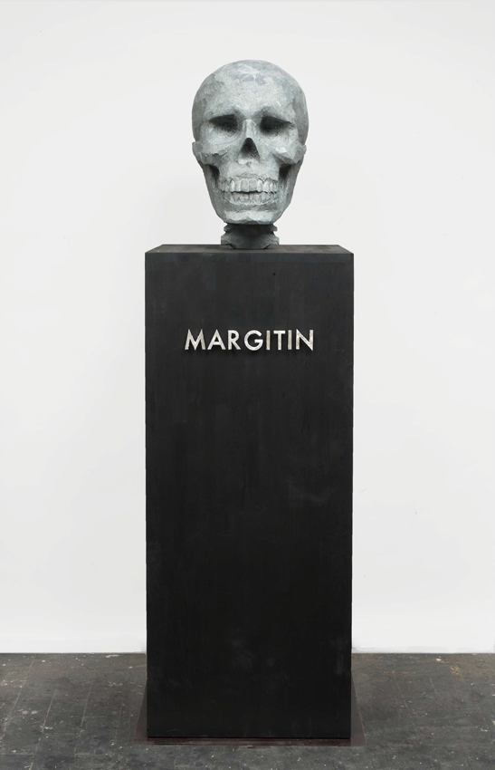 thomas zipp, margitin, 2009
travertine marble, 200 x 60 x 60 cm