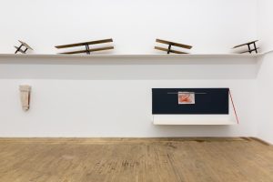 <i>Notes on light and sound of objects</I>, 2020
</br>
installation view, kaufmann repetto, New York
