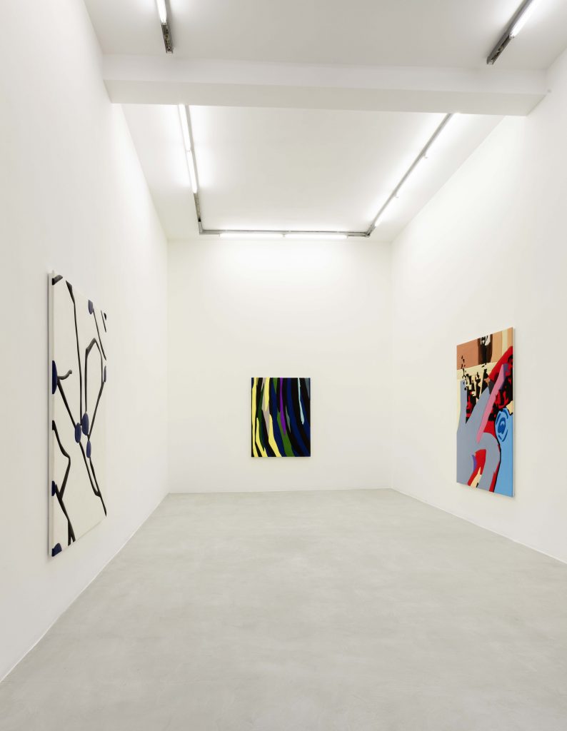 <I>blow ups</I>, 2020
</br>
installation view, kaufmann repetto, milan

>