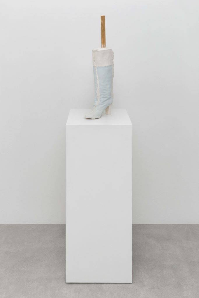 Anthea Hamilton, <I>Boot</I>, 2007
</br>
plaster, wood, leather dye (blue)</br>
96 x 30 x 12 cm / 37.8 x 11.8 x 4.7 in