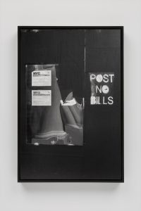 Shannon Ebner, <I>STICK NO BILL</I>, 2022
</br>
archival pigment print mounted on aluminum</br>
55,1 x 37,3 x 4,1 cm / 21.7 x 14.7 x 1.6 in (framed)