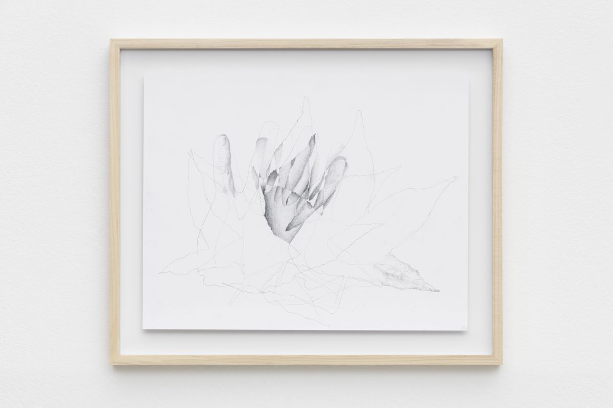<i>Coppia con sentimento misterioso</br>
[Couple with mysterious feeling]</I>, 2021
</br>
graphite on paper</br>
35 x 42 x 4 cm / 13.7 x 16.5 x 1.5 in (framed)
