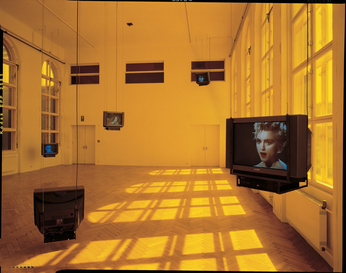 <i>Candice Breitz - Cuttings </i>, 2001
</br> installation view, OK Center for Contemporary Art, Linz