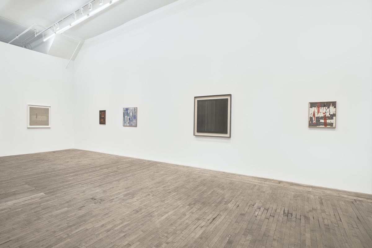 <i>Bice Lazzari: The Mark & The Measure. Selected Works from 1939-1981</i>, 2023 </br> installation view, kaufmann repetto, new york>