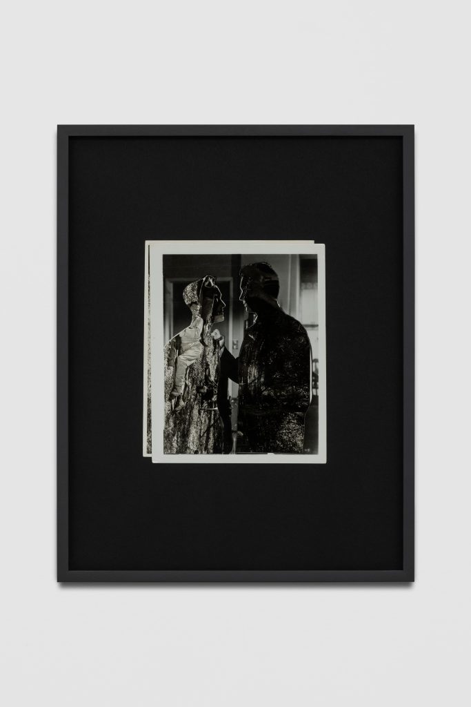 John Stezaker,<i>Fight</i>, 2023 </br> collage
</br> 53,5 x 42 x 4 cm / 21 x 16.5 x 1.5 in (framed)</br>
51 x 39 cm / 20 x 15 in (unframed)