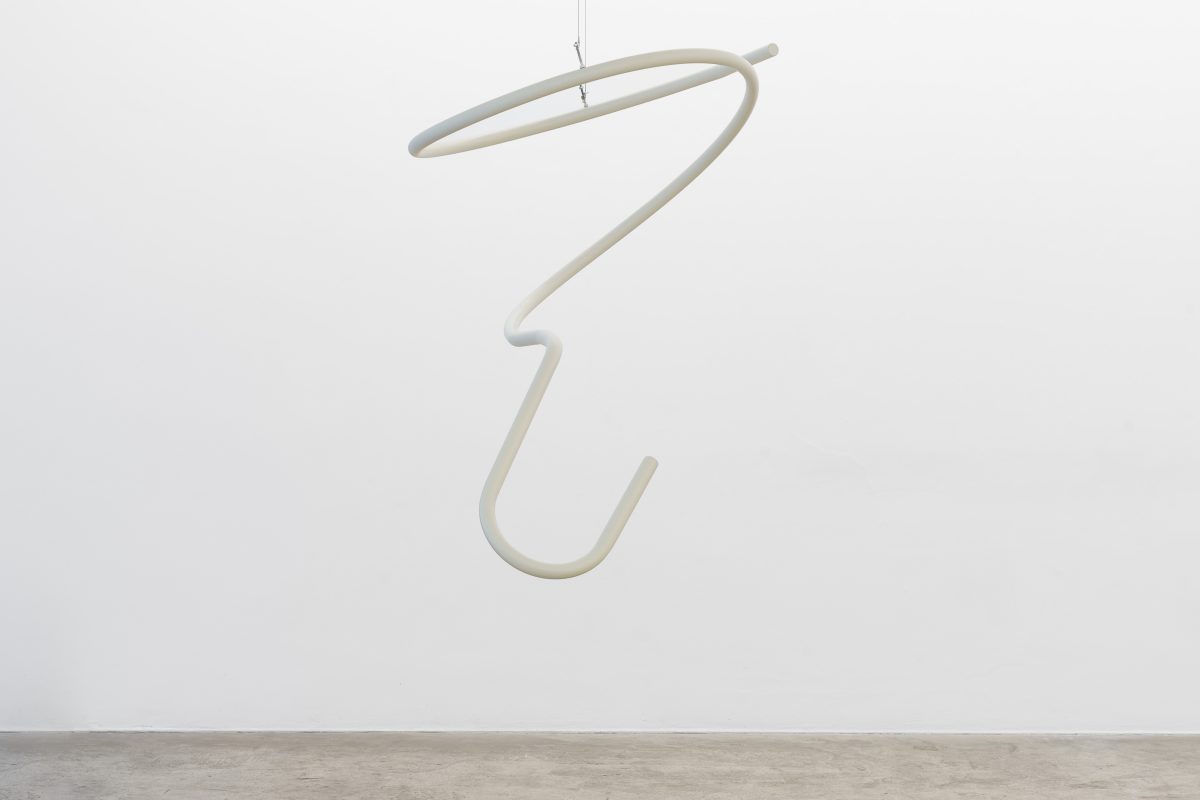 Tomie Ohtake, <i> Untitled</i>, 2009 </br>tubular carbon steel painted with automotive paint</br>118 x 172 x 110 cm / 46.5 x 67.8 x 43.3 in