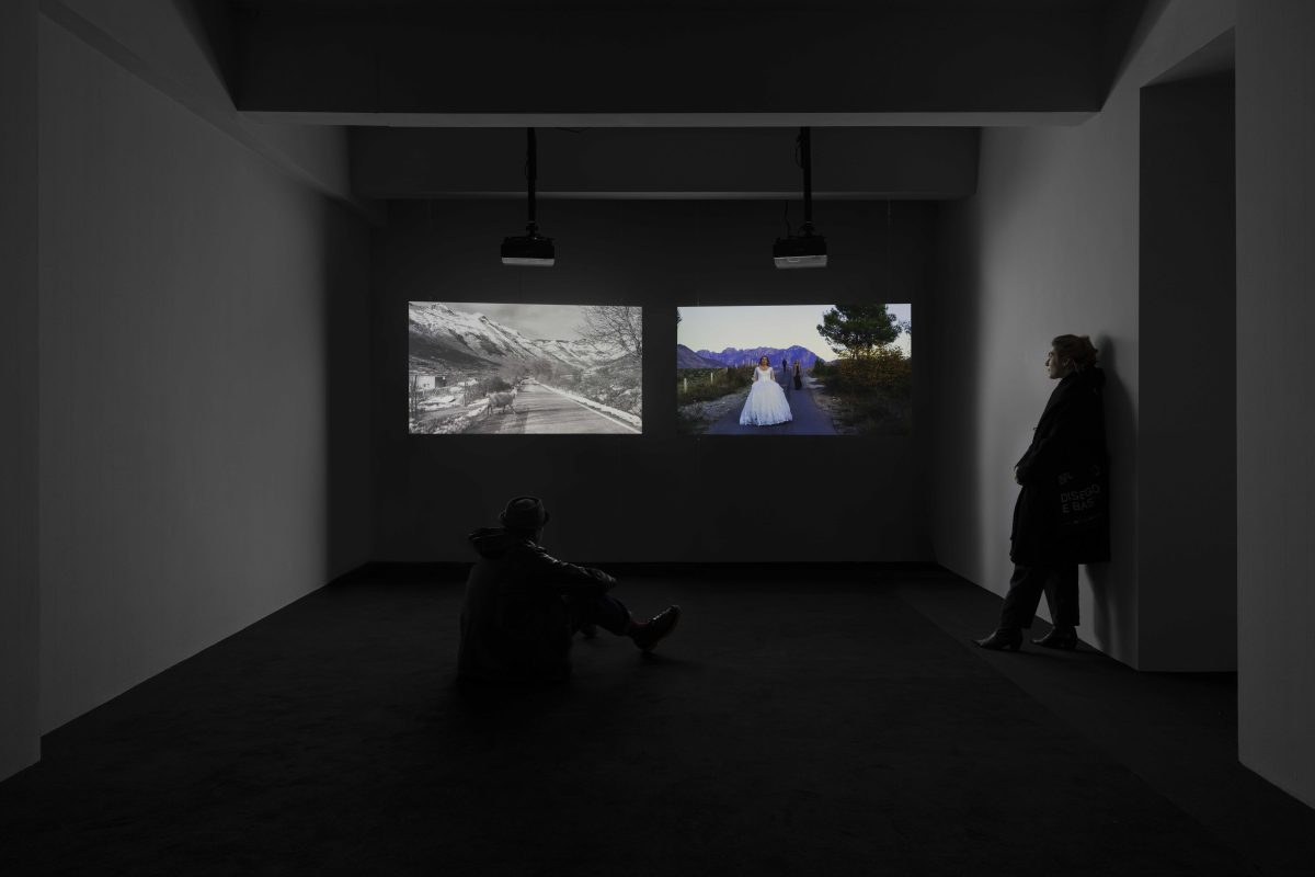 <i>Dancers and Mourners</i>, 2023 </br> installation view, kaufmann repetto, Milan>