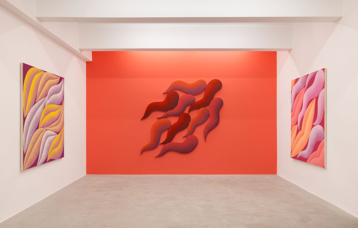 <i>separation anxiety</I>, 2024</br>
installation view, kaufmann repetto milan