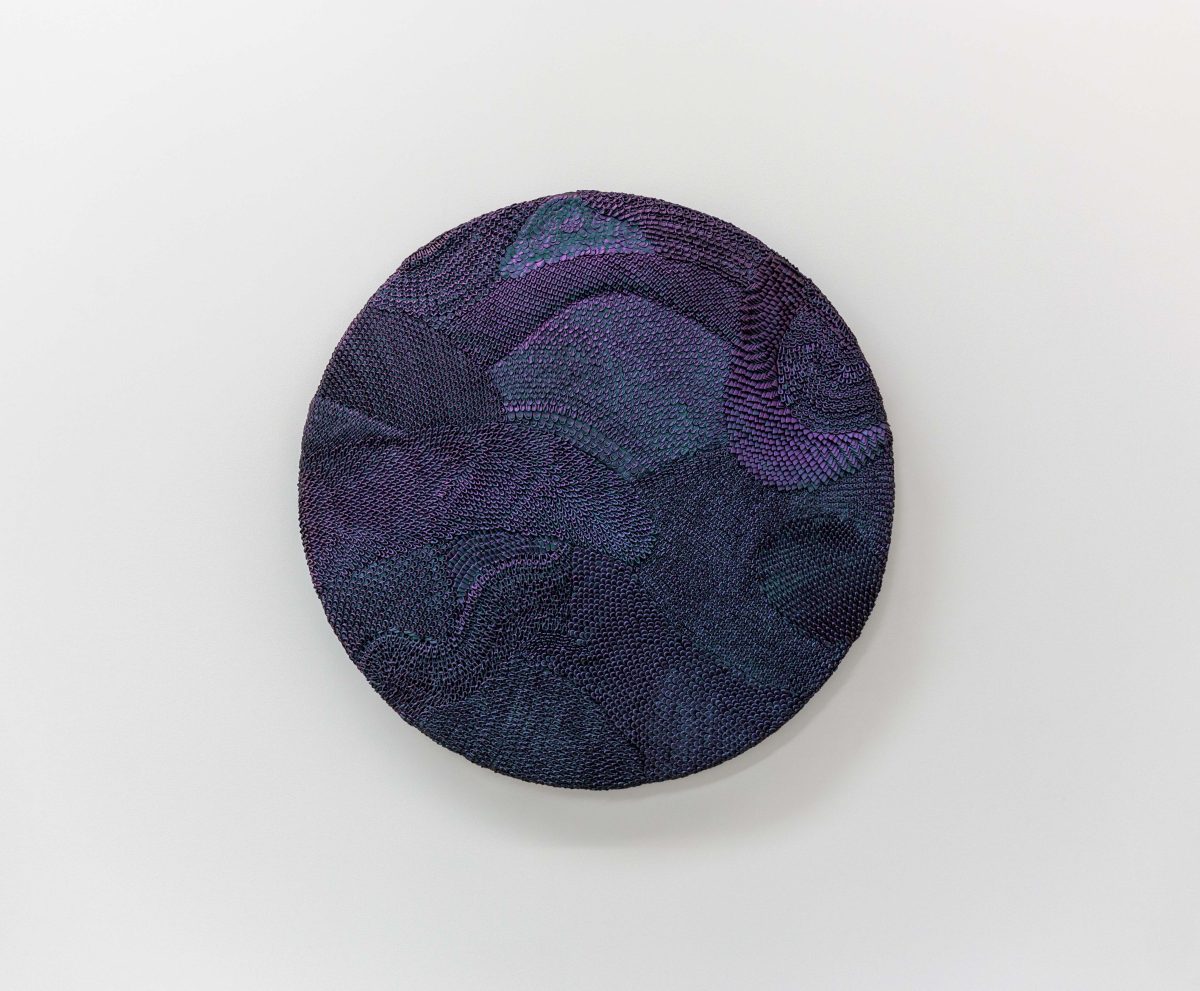 <i> Nightingale </i>, 2024 </br>
automotive paint and paper clay on wood panel</br>
108 x 108 x 4 cm / 42.5 x 42.5 x 1.5 in>