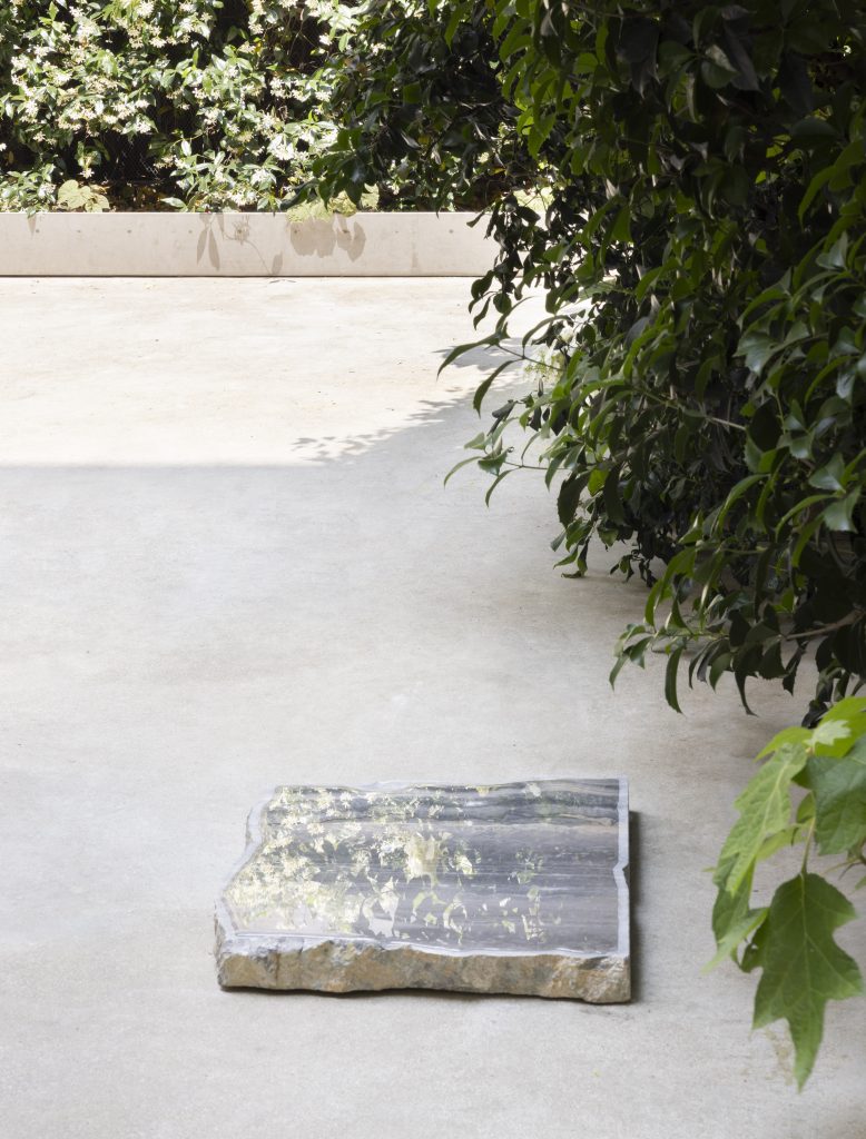 <i>Days of Inertia, </i> 2025 </br>
installation view, kaufmann repetto, Milan</br>