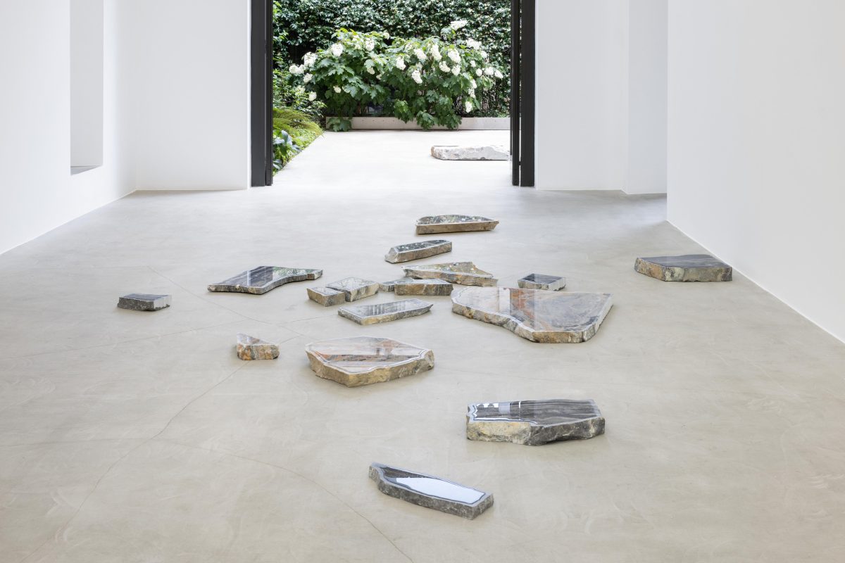 <i>Days of Inertia, </i> 2025 </br>
installation view, kaufmann repetto, Milan</br>